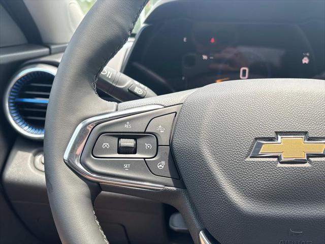 new 2025 Chevrolet Trax car, priced at $23,240