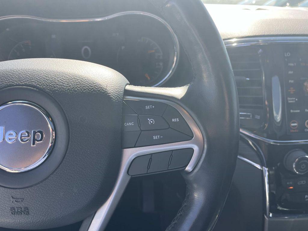 used 2021 Jeep Grand Cherokee car, priced at $28,330