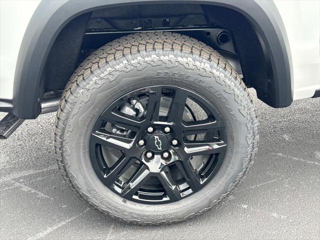 new 2025 Chevrolet Colorado car, priced at $45,720
