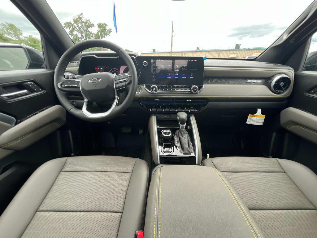 new 2025 Chevrolet Colorado car, priced at $51,085