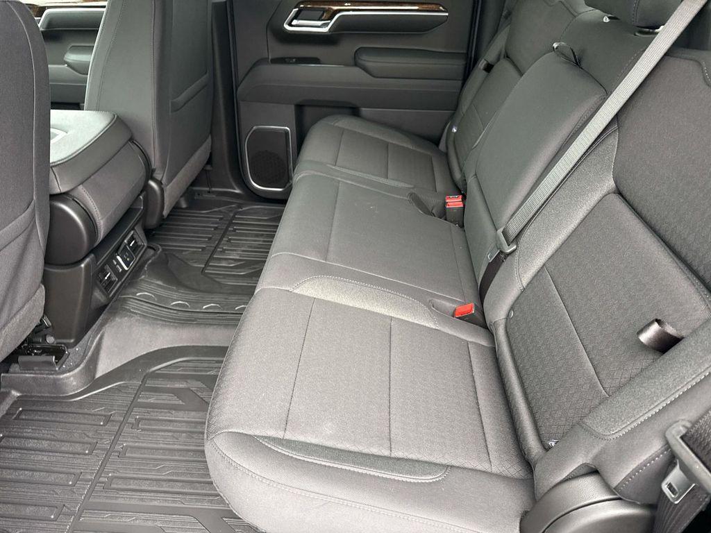 new 2026 GMC Sierra 1500 car, priced at $45,200