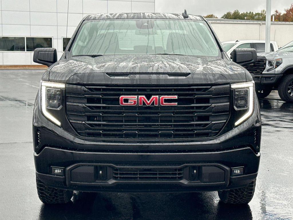 new 2026 GMC Sierra 1500 car, priced at $45,200