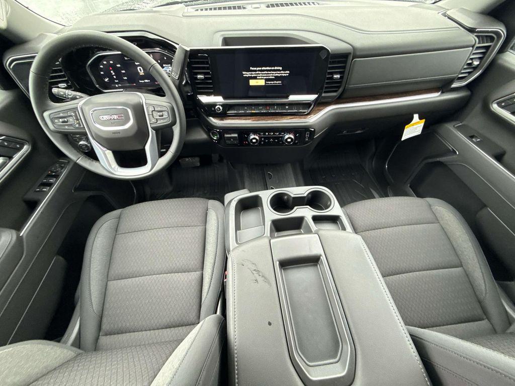 new 2026 GMC Sierra 1500 car, priced at $45,200