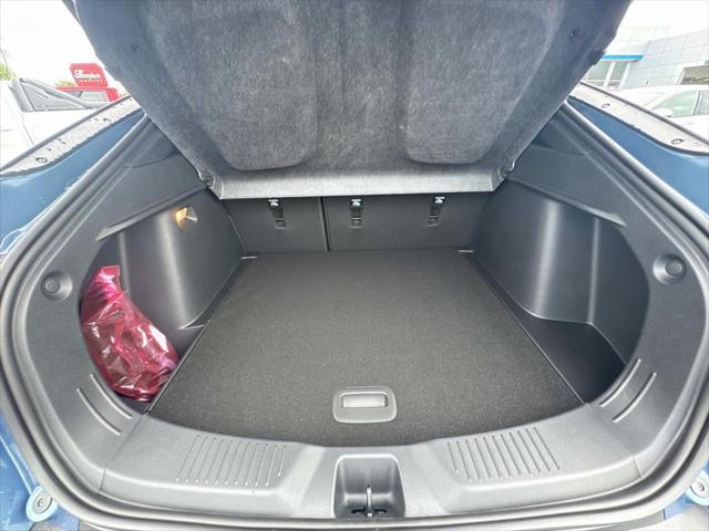 new 2025 Buick Envista car, priced at $24,835