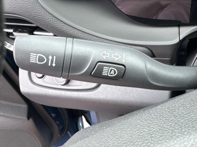 new 2025 Buick Envista car, priced at $24,835