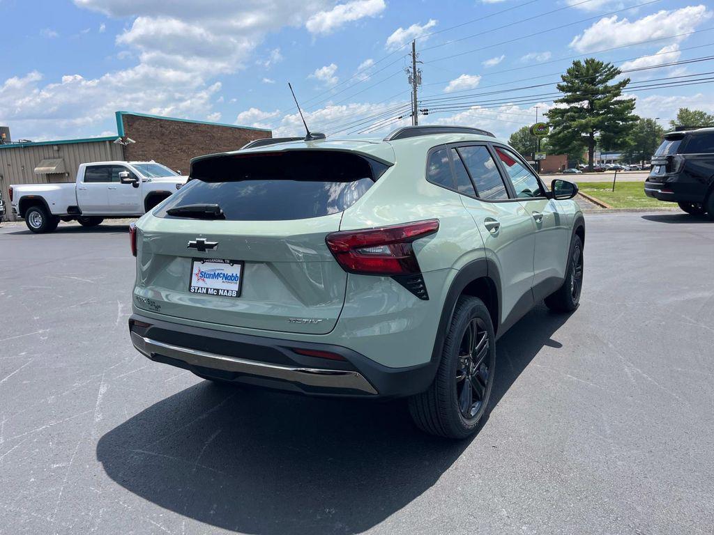 new 2025 Chevrolet Trax car, priced at $26,600