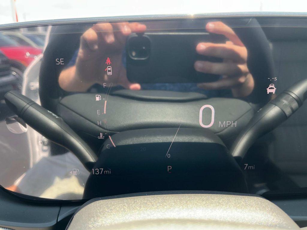 new 2025 Buick Envista car, priced at $30,185