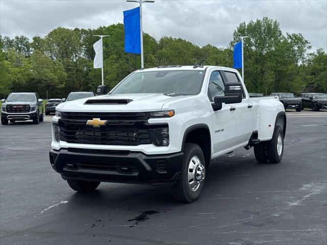 new 2025 Chevrolet Silverado 3500 car, priced at $69,485