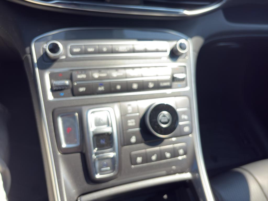 used 2022 Hyundai Santa Fe car, priced at $29,990