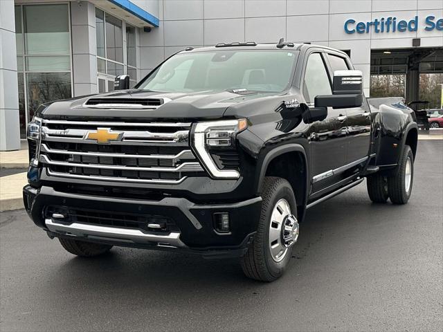 new 2025 Chevrolet Silverado 3500 car, priced at $87,665