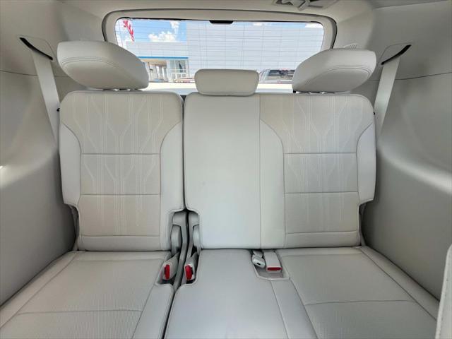 new 2025 Buick Enclave car, priced at $61,045
