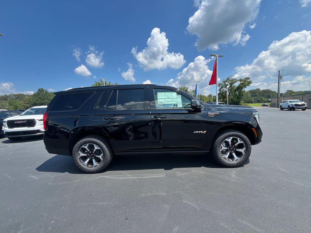 new 2025 GMC Yukon car, priced at $100,085