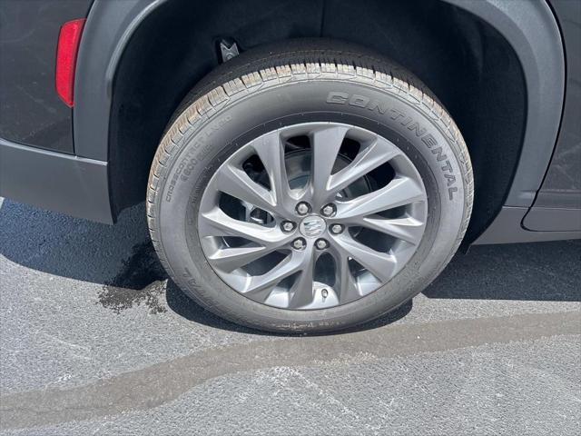new 2025 Buick Enclave car, priced at $44,060