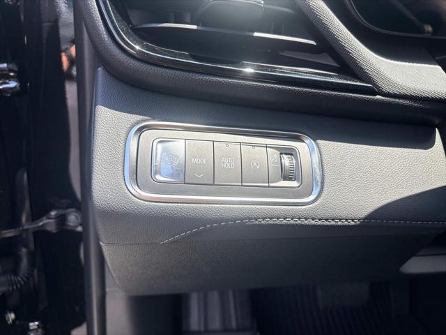new 2025 Buick Enclave car, priced at $44,060