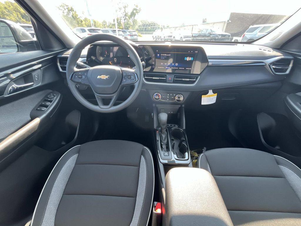 new 2026 Chevrolet TrailBlazer car, priced at $23,875