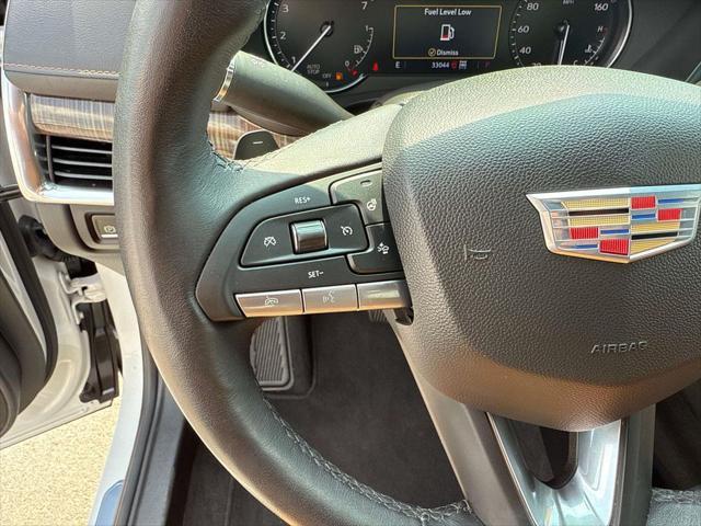 used 2022 Cadillac XT4 car, priced at $32,490
