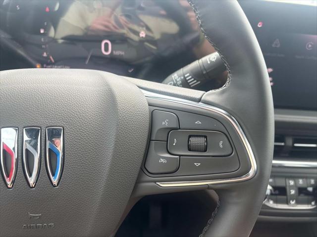 new 2025 Buick Envista car, priced at $24,635