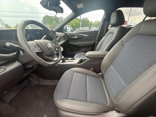 new 2025 Buick Envista car, priced at $24,635