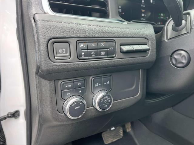 used 2022 GMC Yukon XL car, priced at $55,990