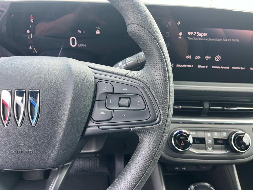 new 2025 Buick Envista car, priced at $22,945