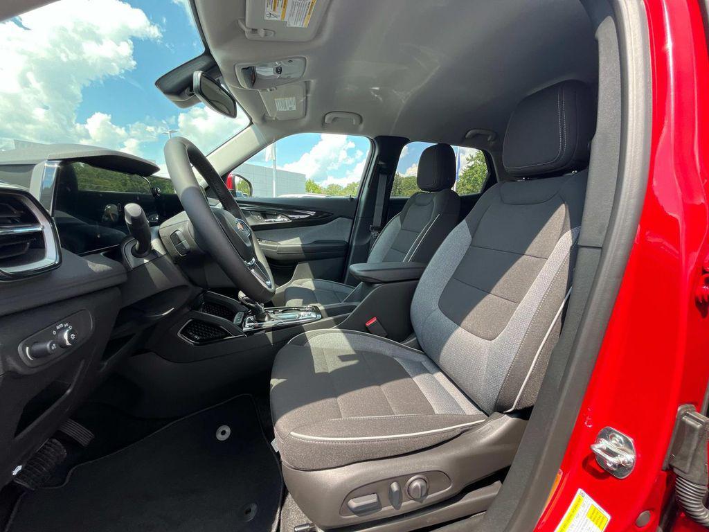 new 2026 Chevrolet TrailBlazer car, priced at $28,670