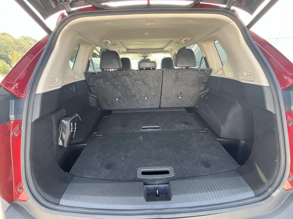 used 2023 Nissan Rogue car, priced at $25,624