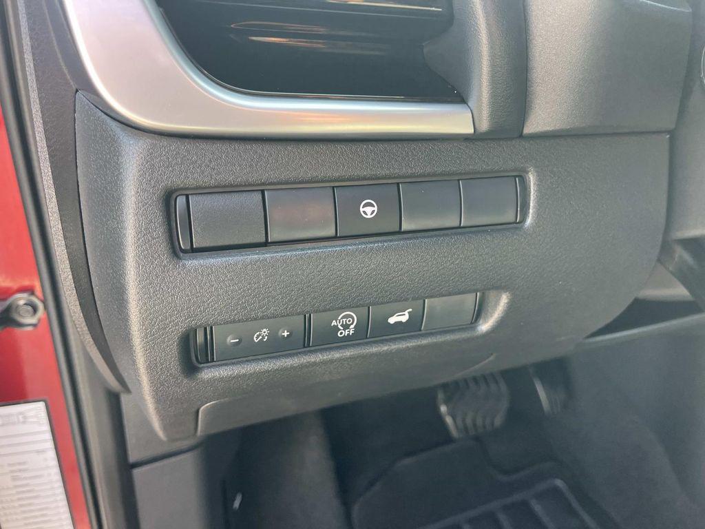 used 2023 Nissan Rogue car, priced at $25,624