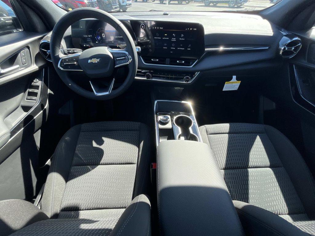 new 2026 Chevrolet Equinox car, priced at $27,495