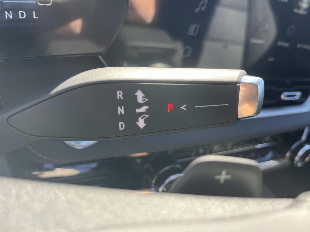 new 2026 Chevrolet Equinox car, priced at $27,495