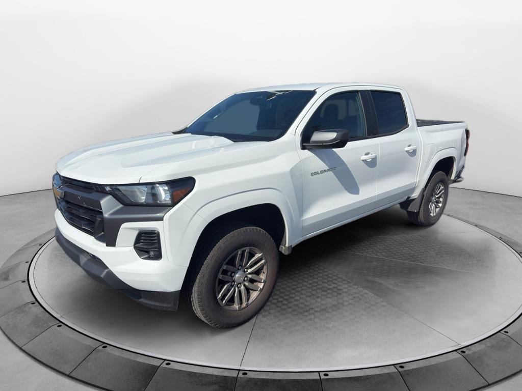 used 2024 Chevrolet Colorado car, priced at $33,990