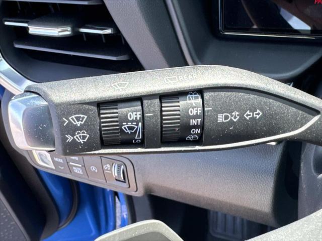 new 2025 GMC Terrain car, priced at $33,390