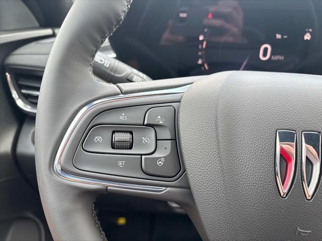 new 2025 Buick Envista car, priced at $25,935