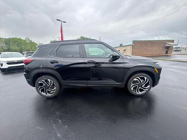 new 2025 Chevrolet TrailBlazer car, priced at $32,325