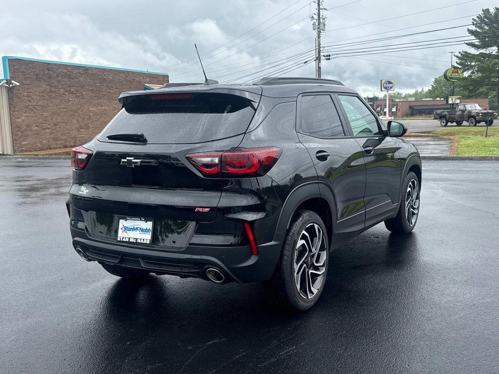 new 2025 Chevrolet TrailBlazer car, priced at $28,325