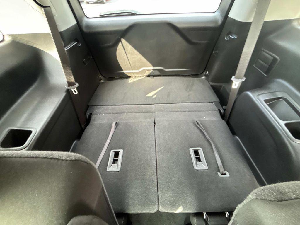 used 2023 GMC Acadia car, priced at $27,990