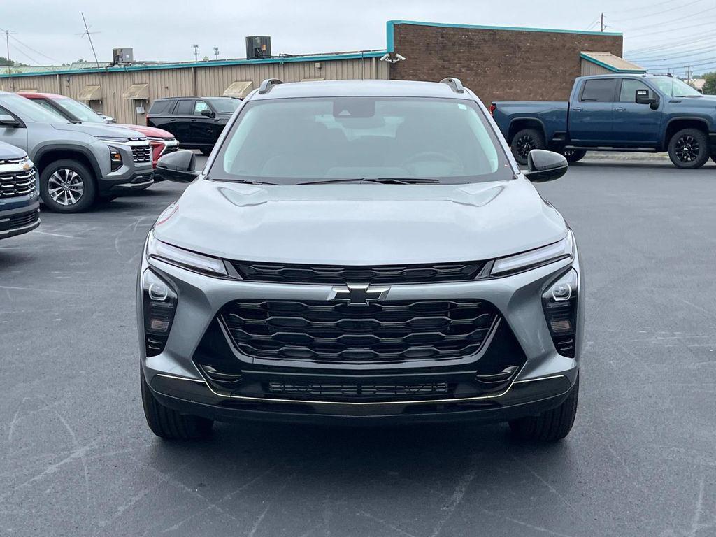 new 2025 Chevrolet Trax car, priced at $26,955