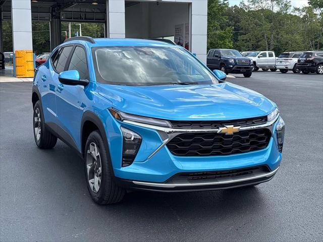 new 2025 Chevrolet Trax car, priced at $23,635