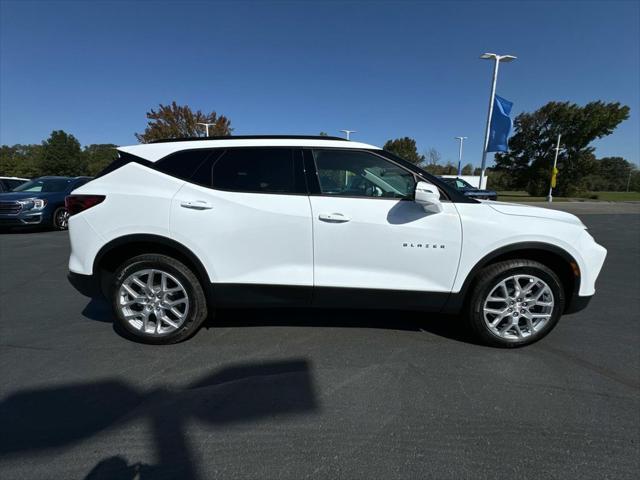 new 2025 Chevrolet Blazer car, priced at $40,920