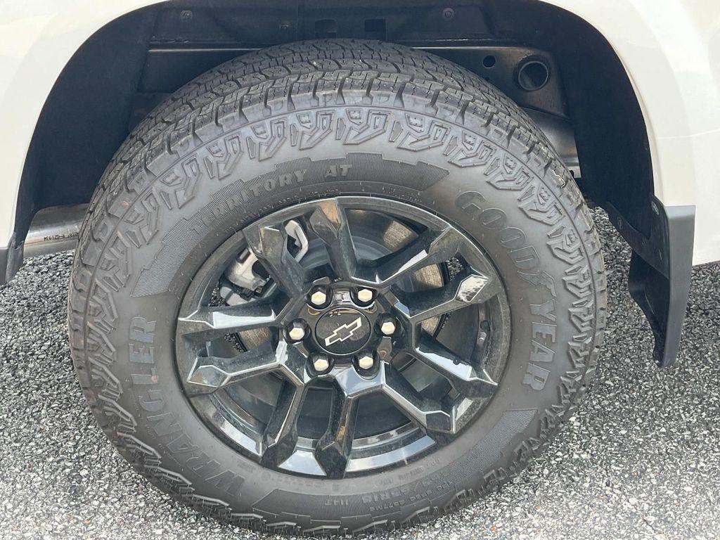 new 2025 Chevrolet Colorado car, priced at $50,590