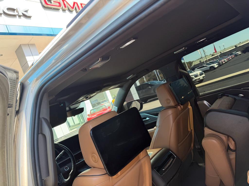 used 2021 Cadillac Escalade ESV car, priced at $64,327