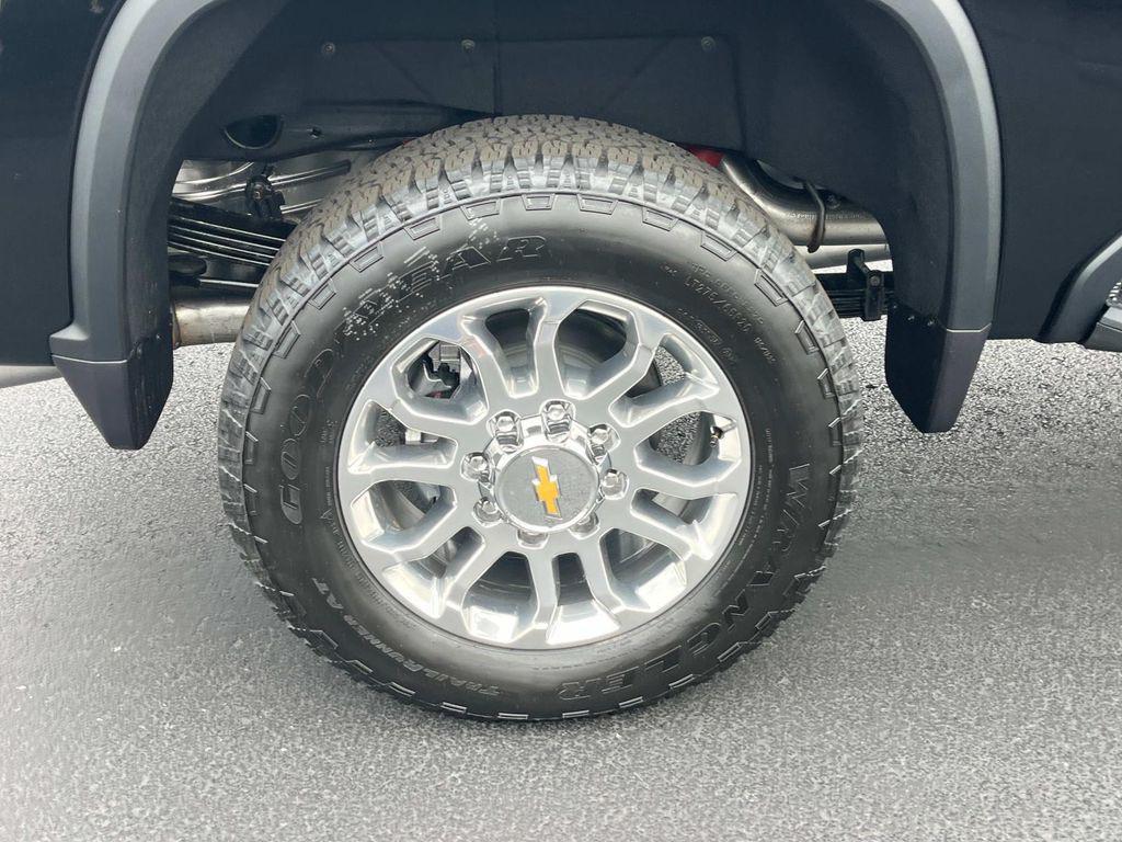 new 2025 Chevrolet Silverado 2500 car, priced at $75,215