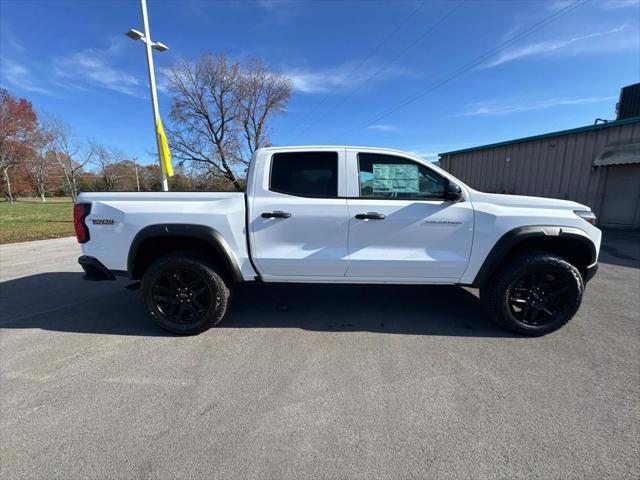 new 2024 Chevrolet Colorado car, priced at $40,990