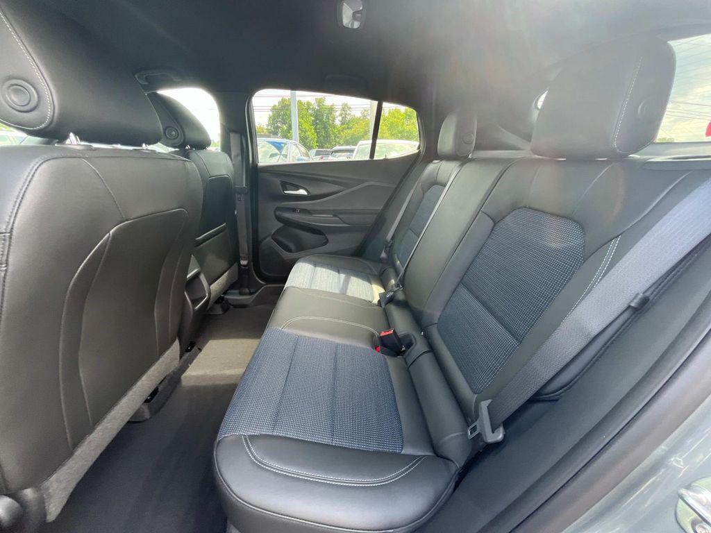 new 2025 Buick Envista car, priced at $23,440