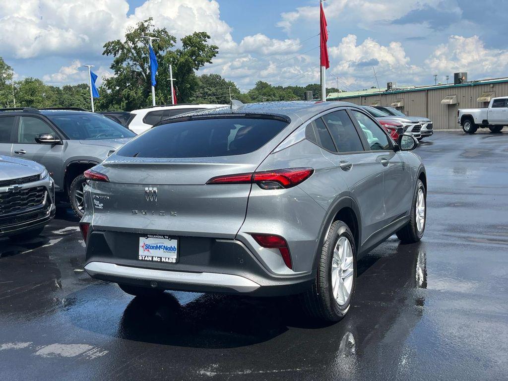 new 2025 Buick Envista car, priced at $23,440