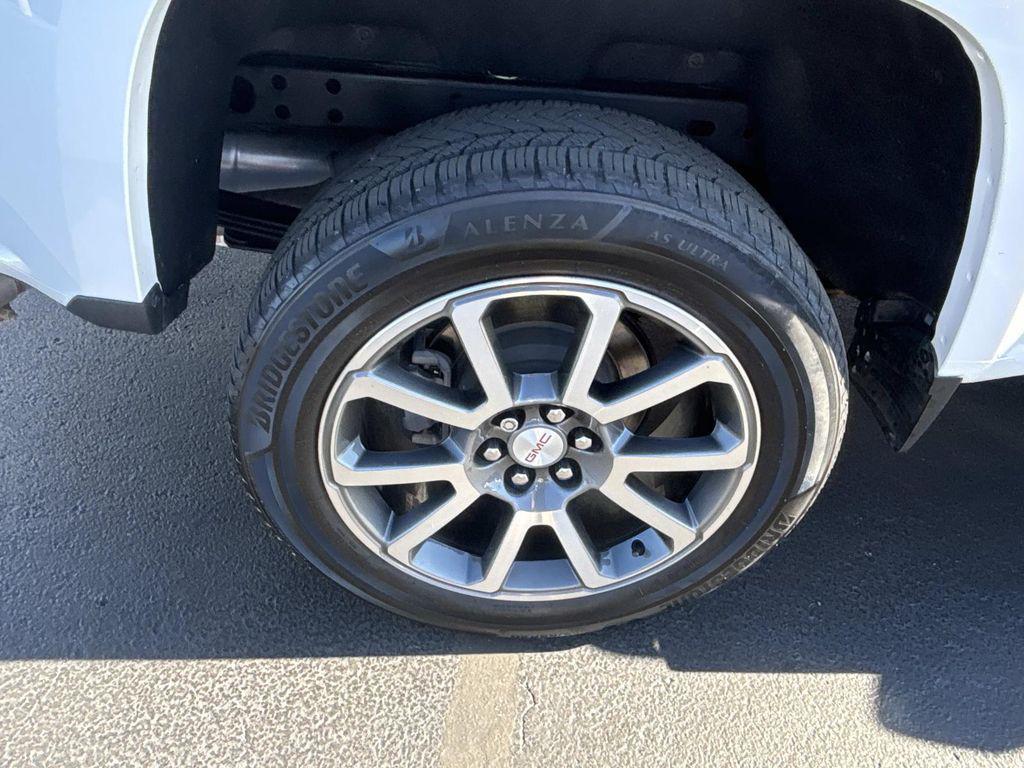 used 2021 GMC Canyon car, priced at $31,990