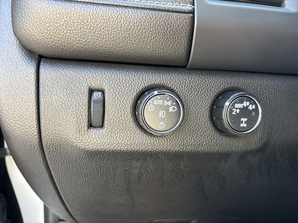 used 2021 GMC Canyon car, priced at $31,990