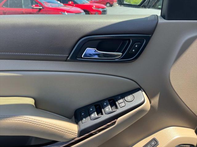 used 2019 GMC Yukon car, priced at $27,990