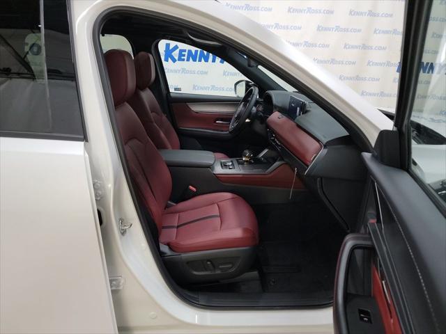 new 2025 Mazda CX-70 car, priced at $53,873