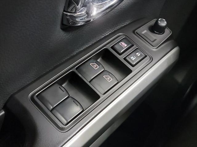 used 2020 Nissan Titan car, priced at $40,590