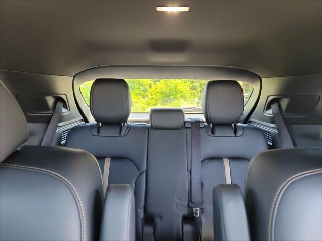 new 2025 Mazda CX-90 car, priced at $48,044